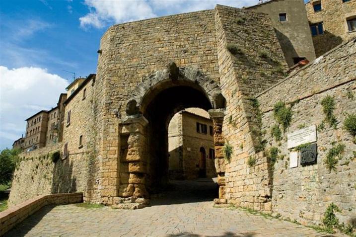 Porta all'Arco