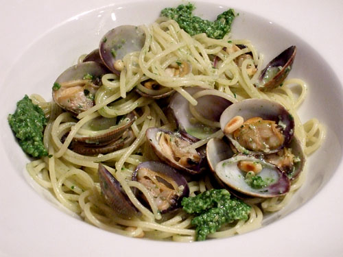 Spaghettis aux caparozzoli (palourdes)